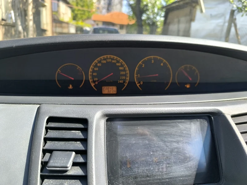 Nissan Primera, снимка 14 - Автомобили и джипове - 48282158