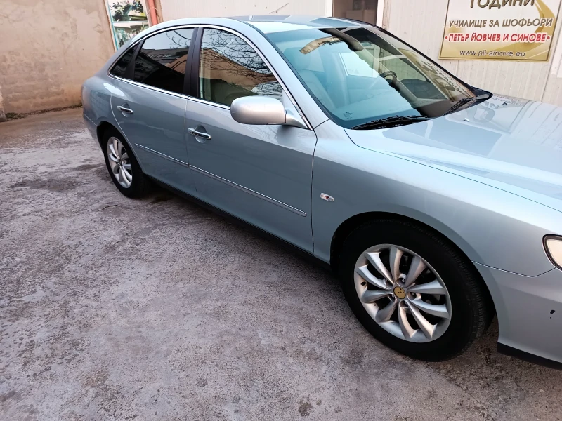 Hyundai Grandeur, снимка 4 - Автомобили и джипове - 49104139