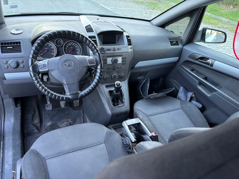 Opel Zafira 1.6, снимка 6 - Автомобили и джипове - 51311141