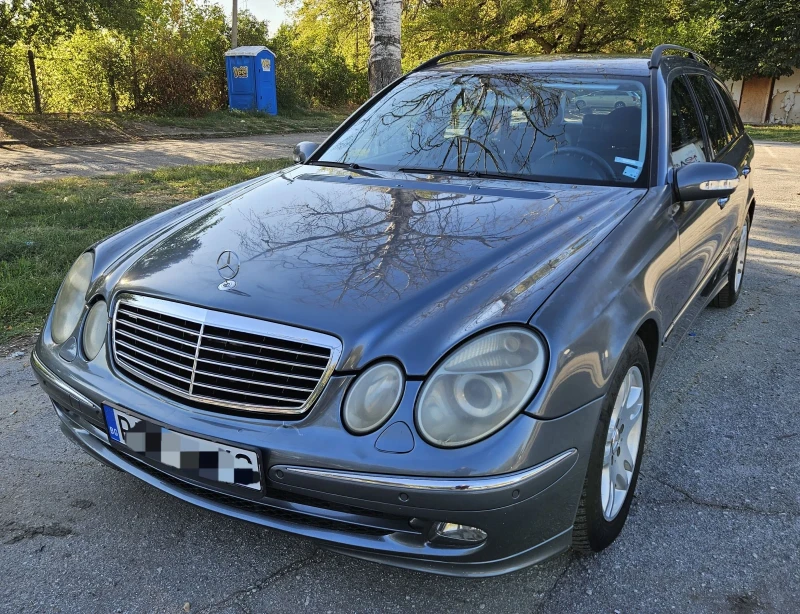 Mercedes-Benz E 320 3.2 CDI..Avantgarde, снимка 3 - Автомобили и джипове - 51916149