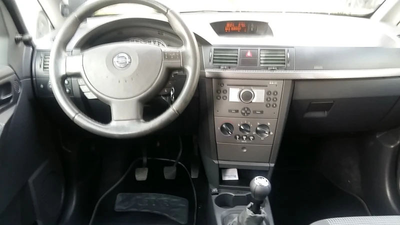 Opel Meriva 1.4i16v-LPG!Comfort Edition!, снимка 13 - Автомобили и джипове - 52054805
