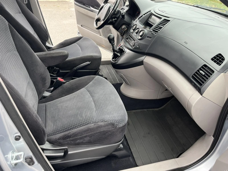 Mitsubishi Grandis 2.0TDI 136кс 6 СКОРОСТИ 7 МЕСТА  АВТОПИЛОТ, снимка 12 - Автомобили и джипове - 52200934