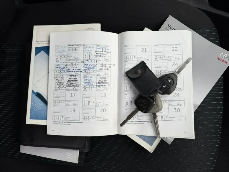 Toyota Verso 1.8i ТОП СЪСТОЯНИЕ, снимка 17 - Автомобили и джипове - 52456898