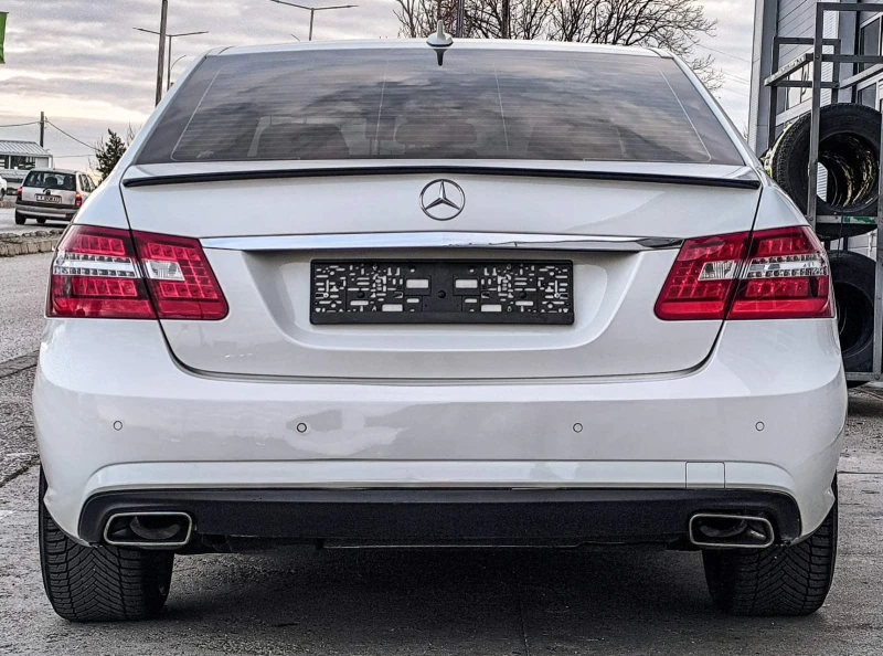 Mercedes-Benz E 350 CDI.AMG, снимка 5 - Автомобили и джипове - 52728122