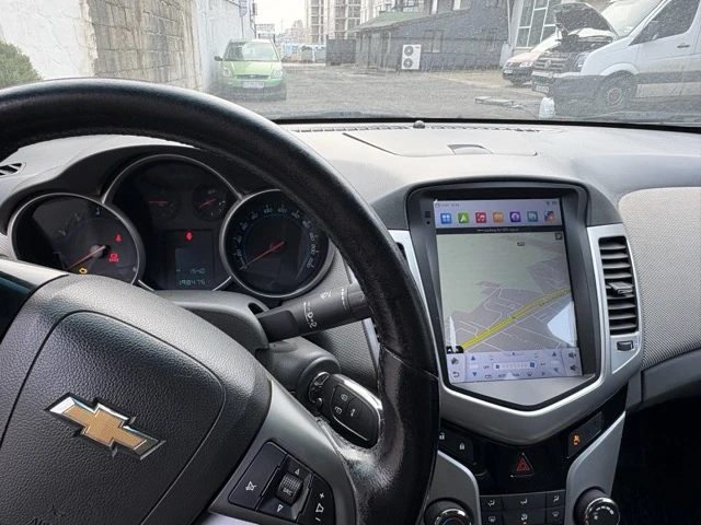 Chevrolet Cruze, снимка 6 - Автомобили и джипове - 54019907