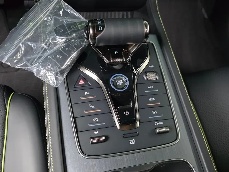 BYD Atto3, снимка 8 - Автомобили и джипове - 56223419