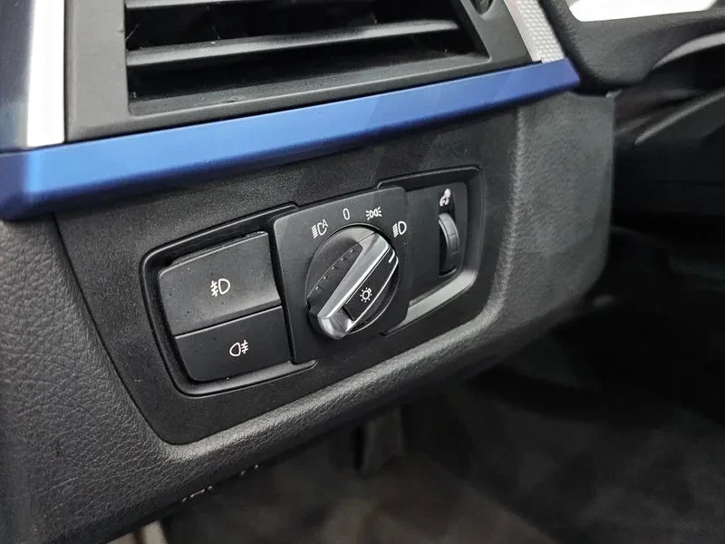 BMW 320 M PACK/ШИБИДАХ/HEAD UP/KEYLESS, снимка 16 - Автомобили и джипове - 56698643