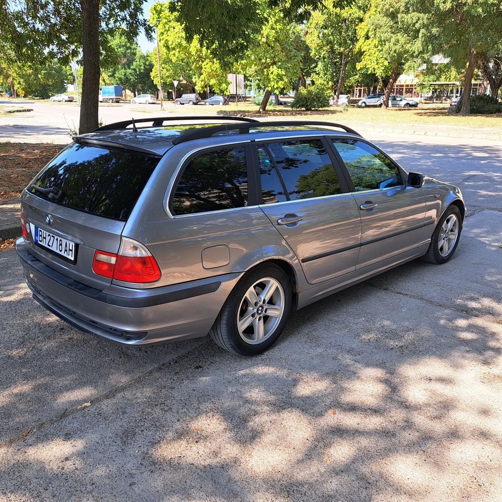 BMW 318 2.0 116 к.с - изображение 4