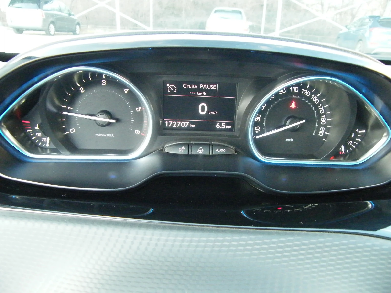 Peugeot 2008 1.6HDI - изображение 10