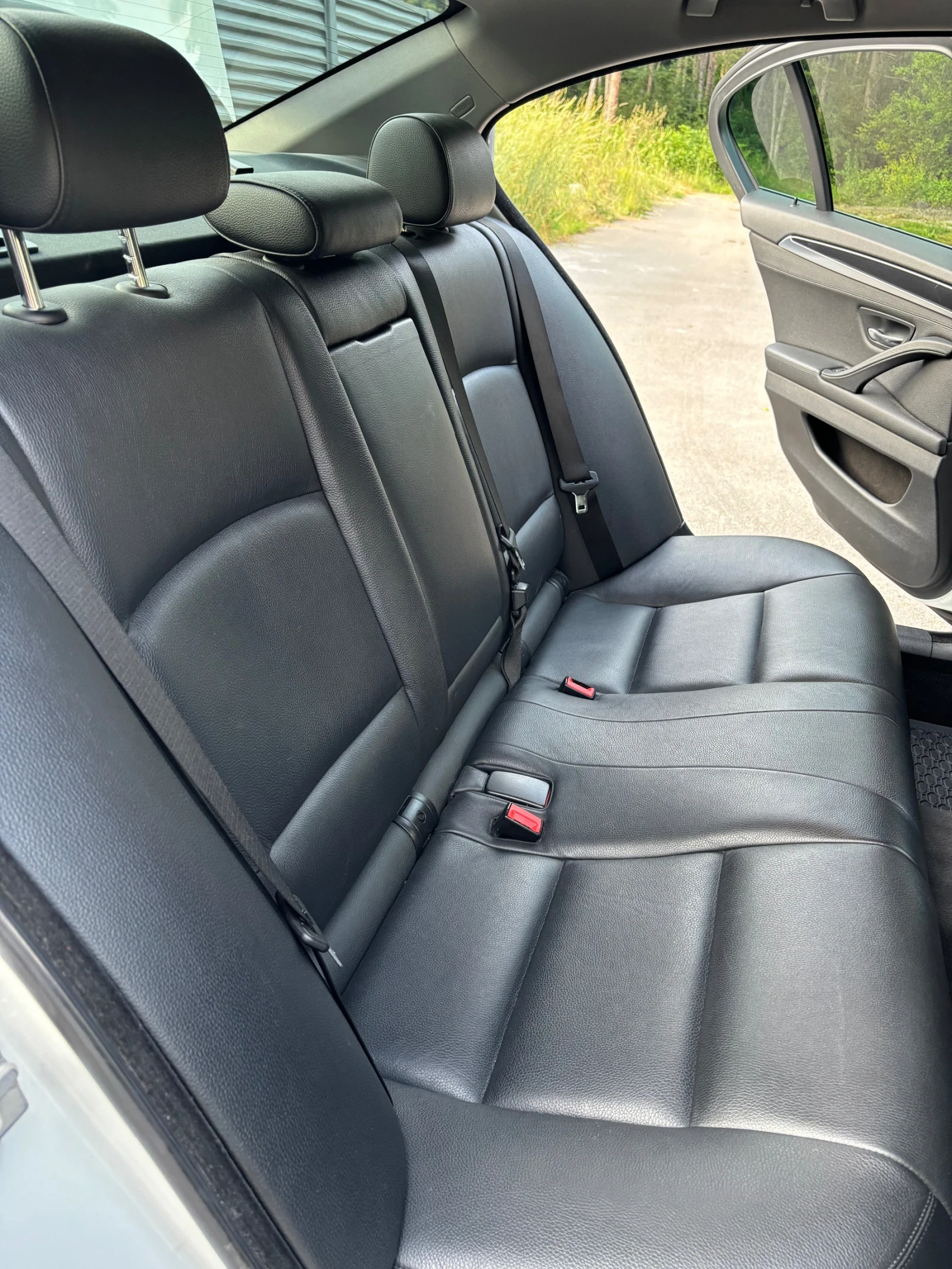 BMW 520 B47 | Mobile.bg   15