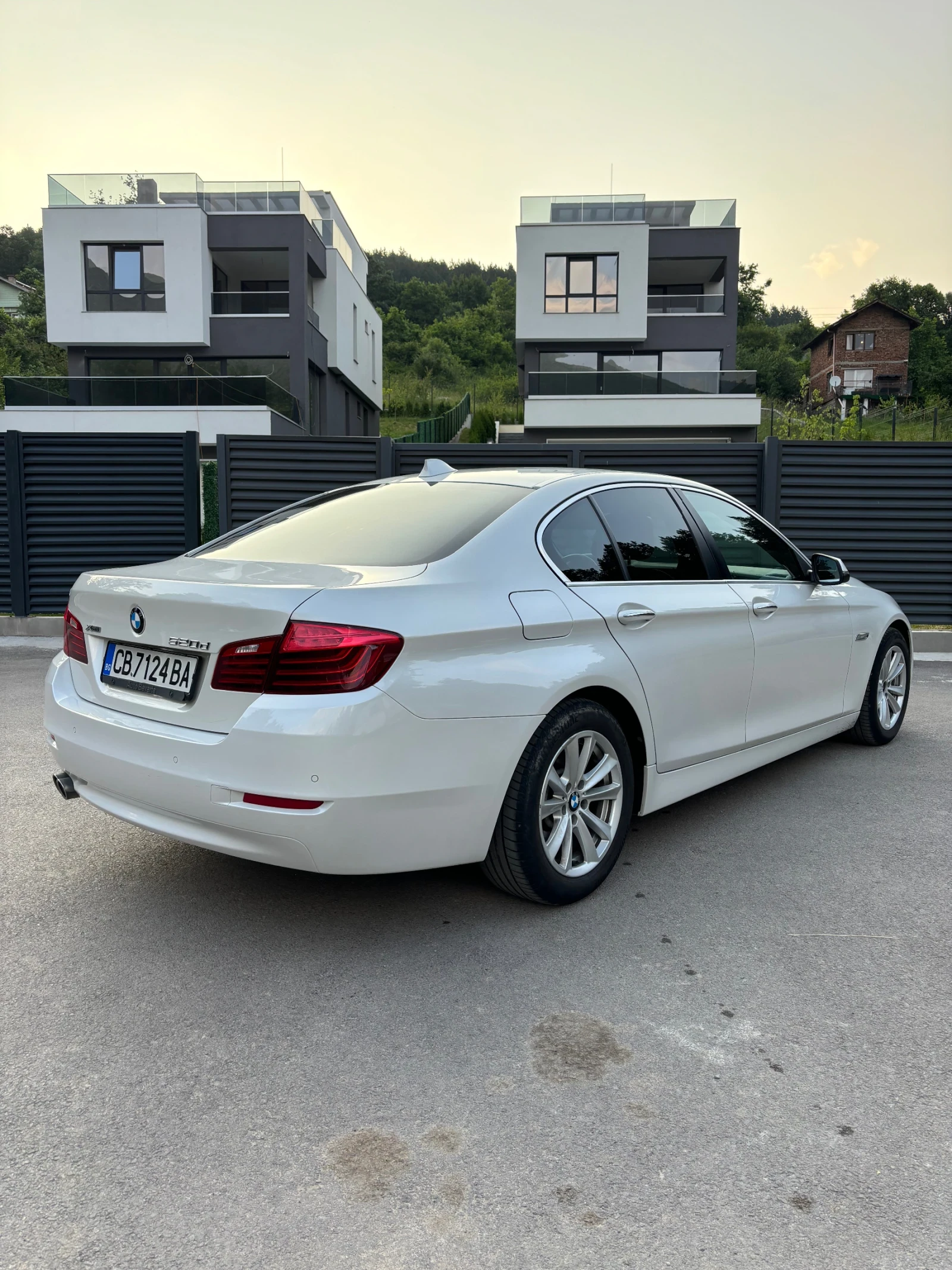 BMW 520 B47 - изображение 5
