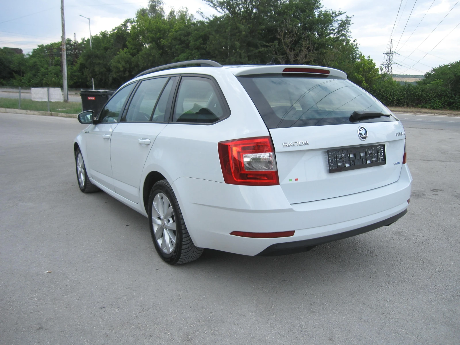 Skoda Octavia Автомат, 1, 6-TDI - изображение 3