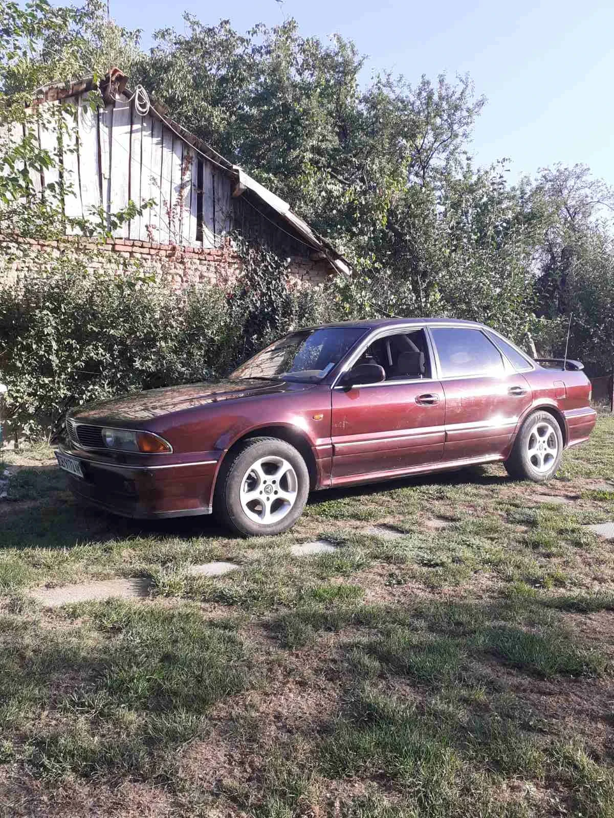 Mitsubishi Galant Сигма бензин газ - изображение 4