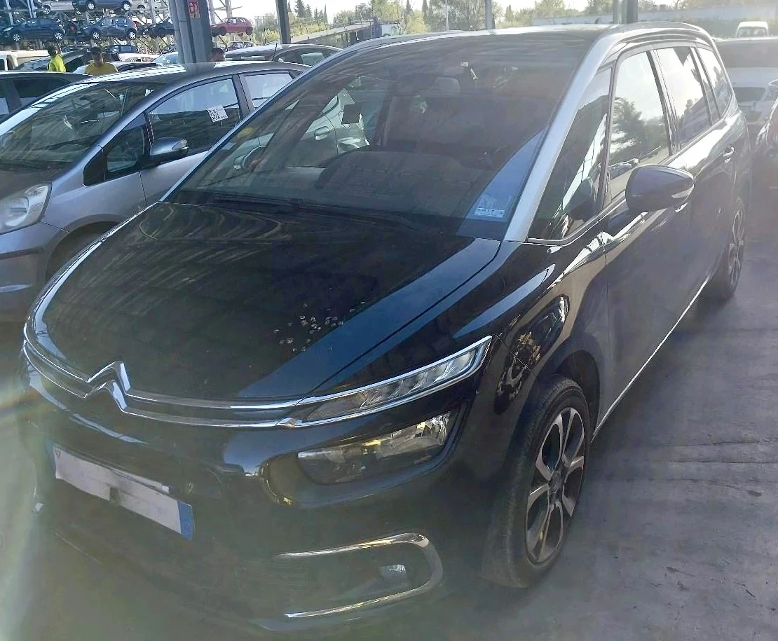 Citroen Grand C4 Picasso Spacetourer 1.5BHDI  7места Автомат! 2020г!!! - изображение 4