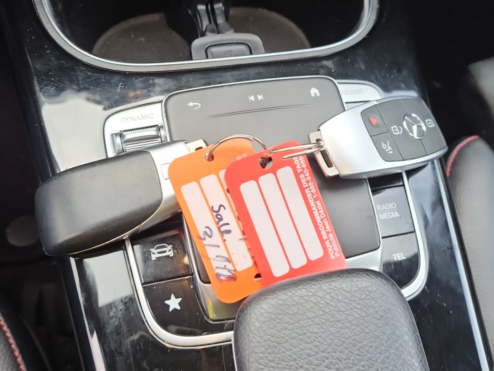 Mercedes-Benz A 220 4MATIC * CARFAX * БЕЗ ПЪРВОНАЧАЛНА ВНОСКА - изображение 8