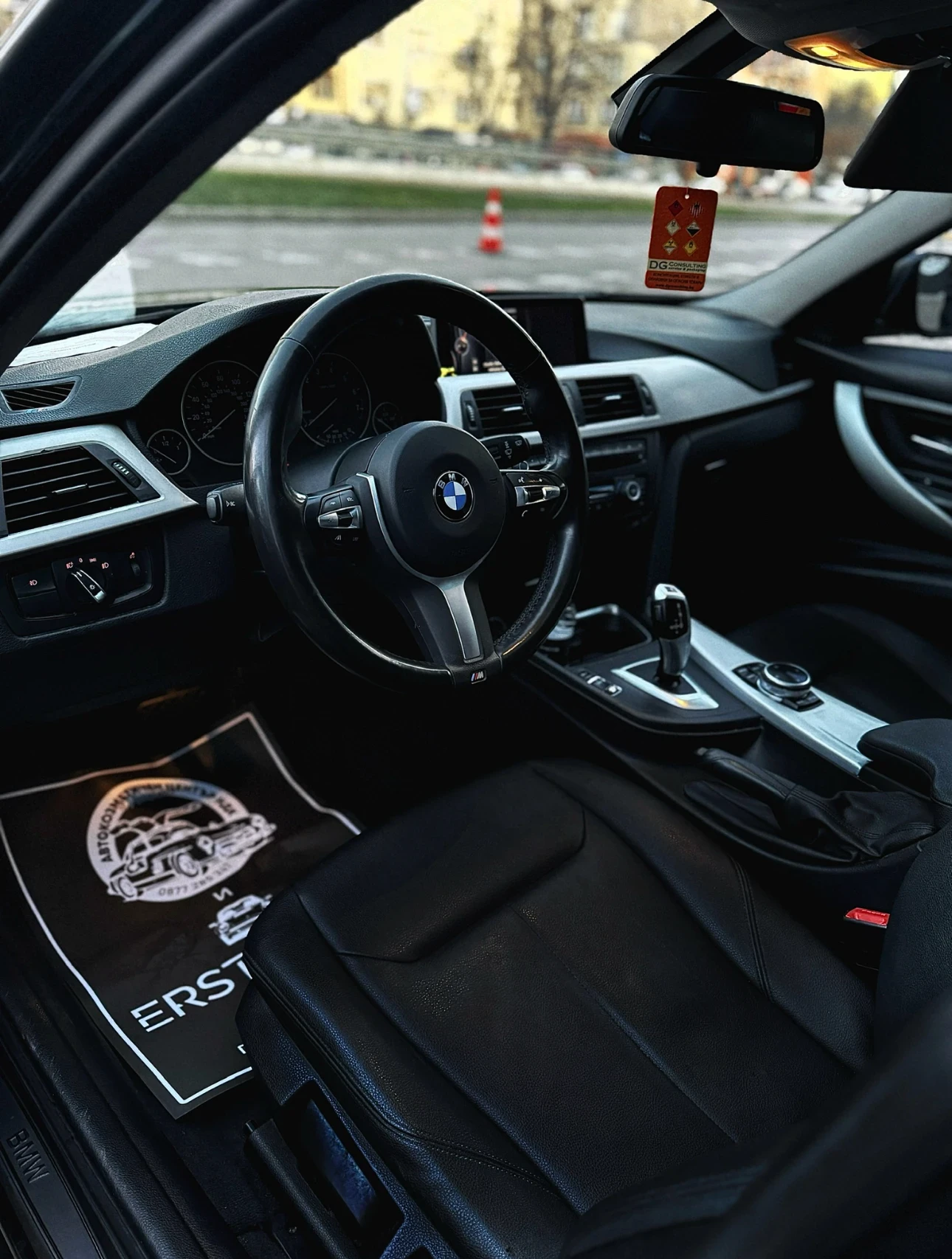 BMW 320  - изображение 5