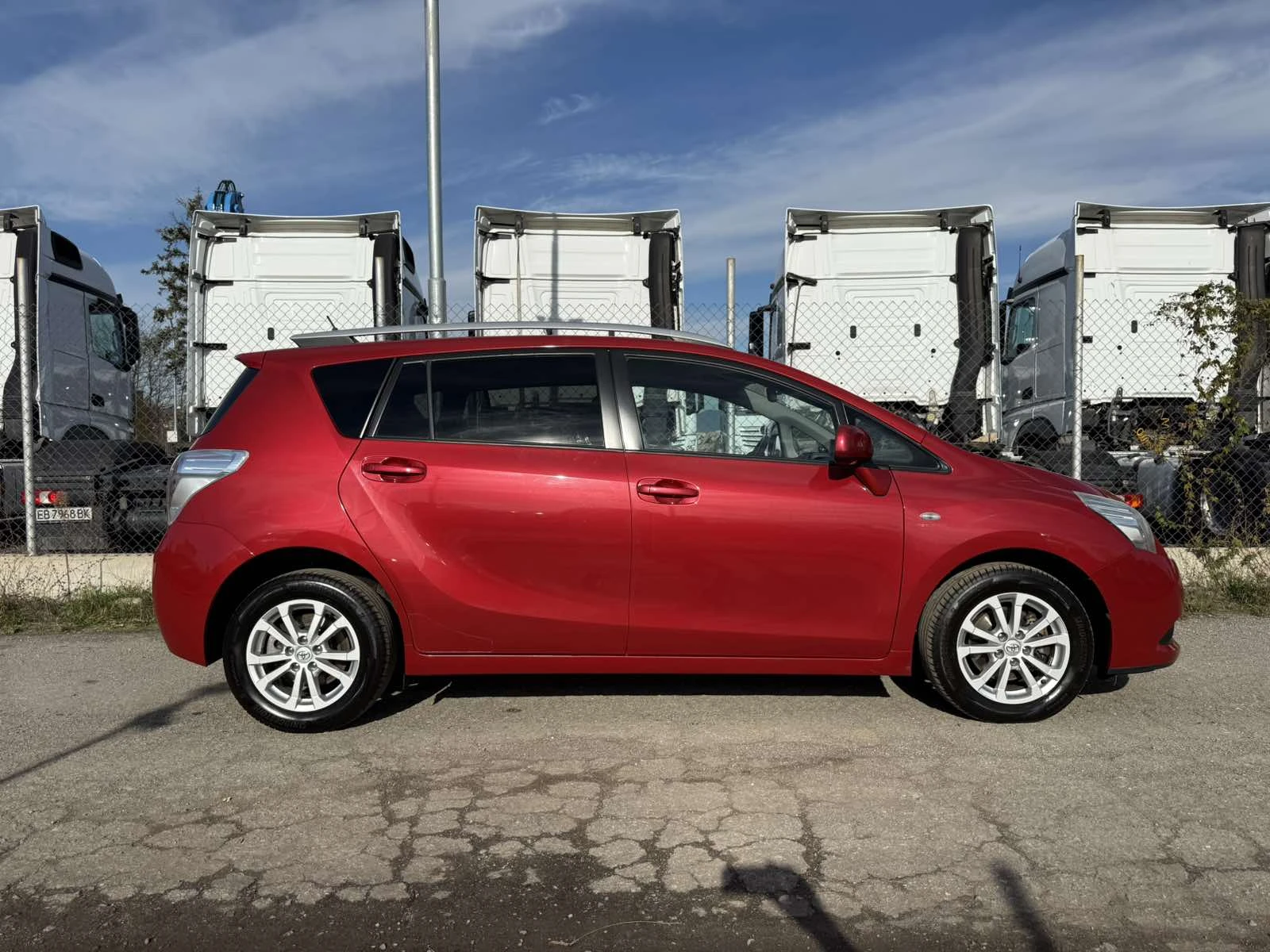 Toyota Verso 1.8i   | Mobile.bg   5