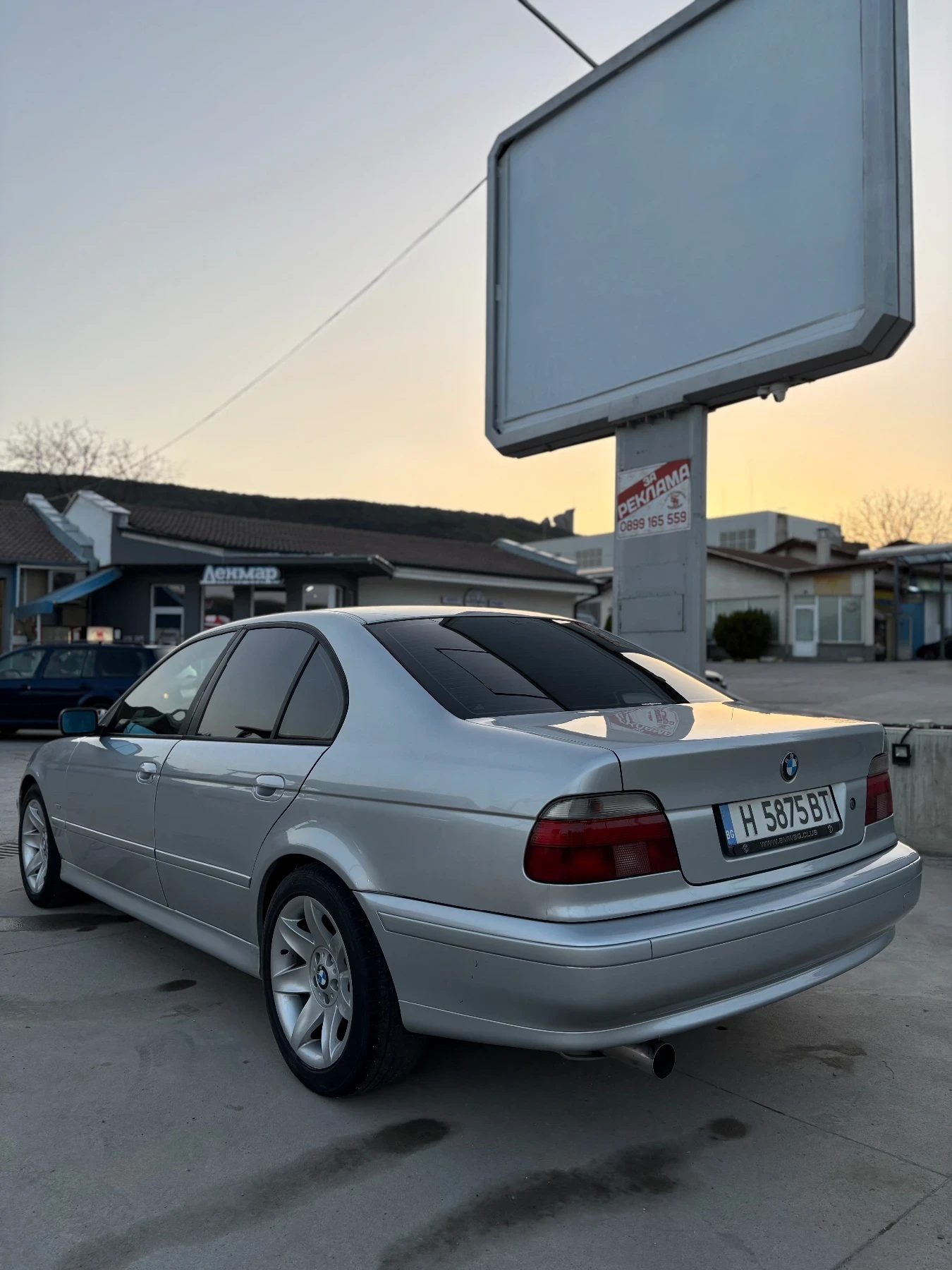 BMW 523  - изображение 2