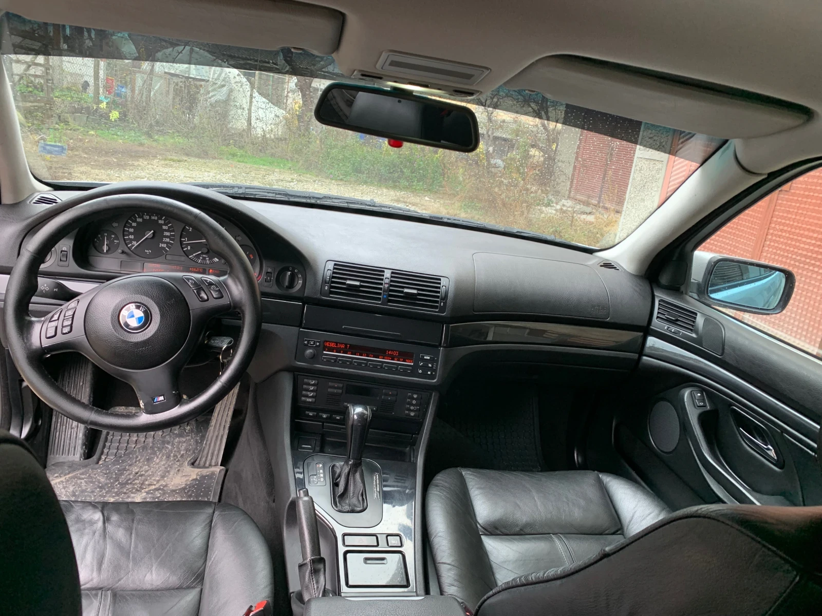 BMW 523  - изображение 4