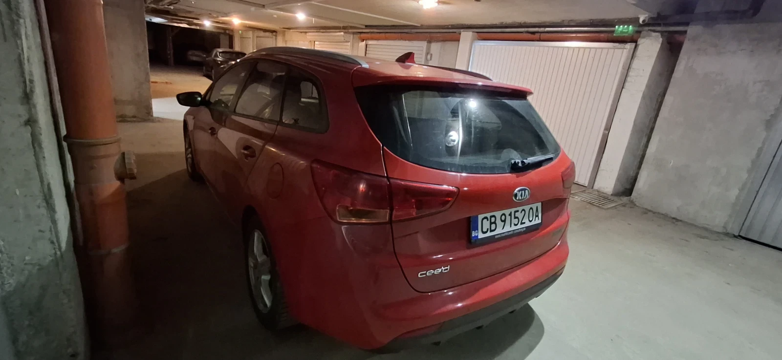 Kia Ceed 1.4, снимка 11 - Автомобили и джипове - 53895264