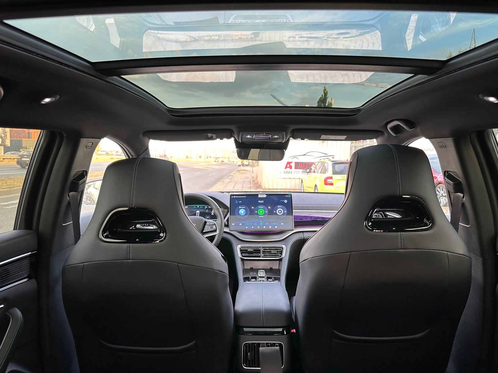 BYD Seal U 26kw/125 km electric range/DM-i Plug-in hibrid, снимка 16 - Автомобили и джипове - 53843951