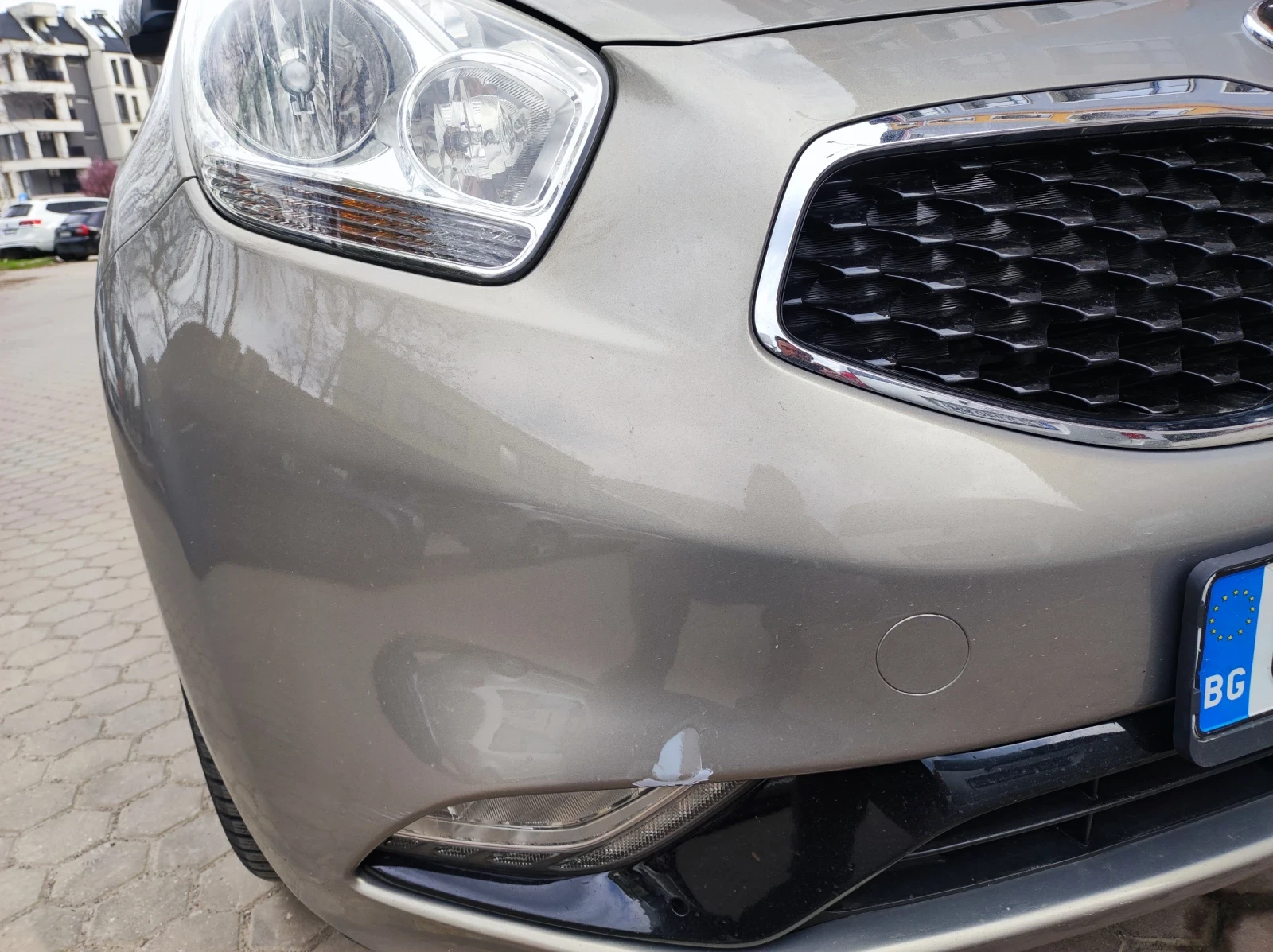 Kia Venga FL, N1рег., снимка 12 - Автомобили и джипове - 54174224