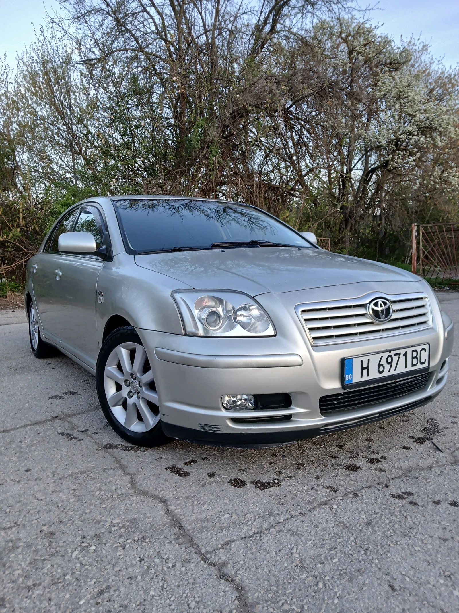 Toyota Avensis, снимка 4 - Автомобили и джипове - 54282746