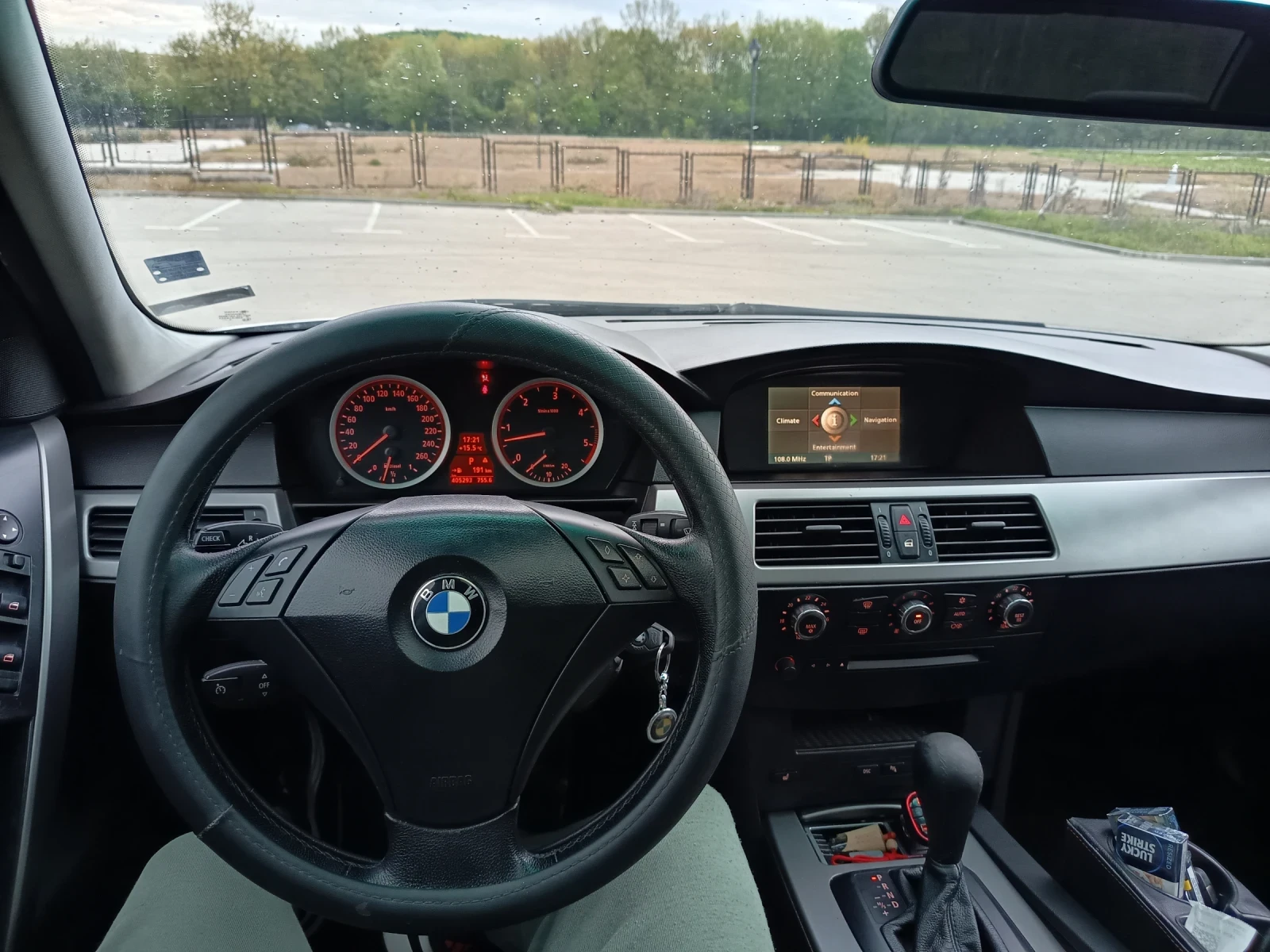 BMW 525, снимка 10 - Автомобили и джипове - 54440308