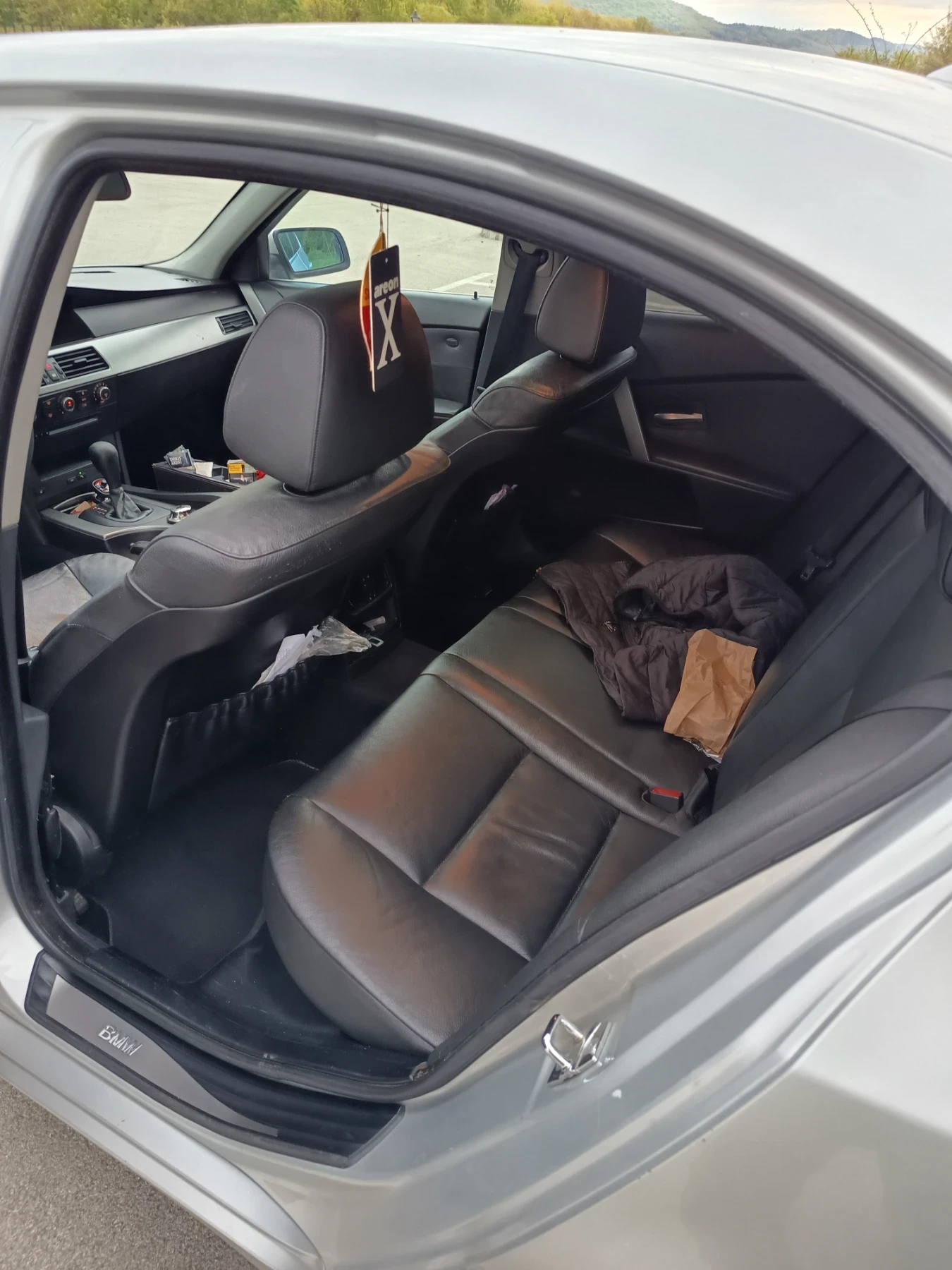 BMW 525, снимка 7 - Автомобили и джипове - 54440308