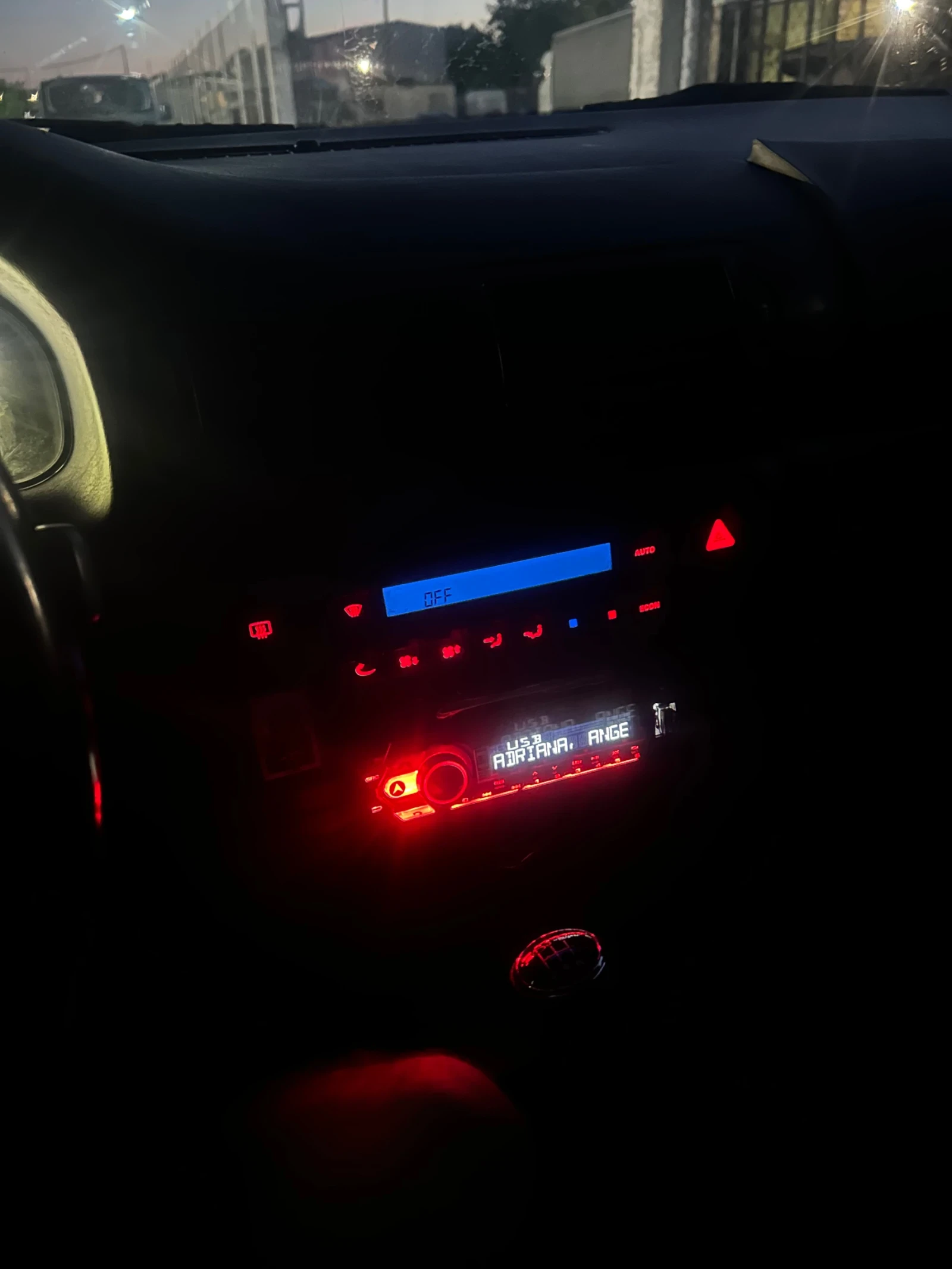 VW Passat, снимка 12 - Автомобили и джипове - 54683650