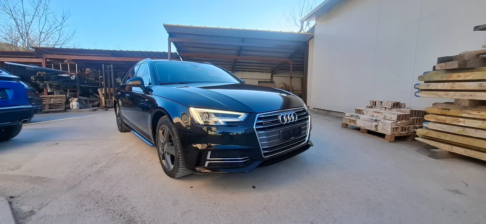 Audi A4