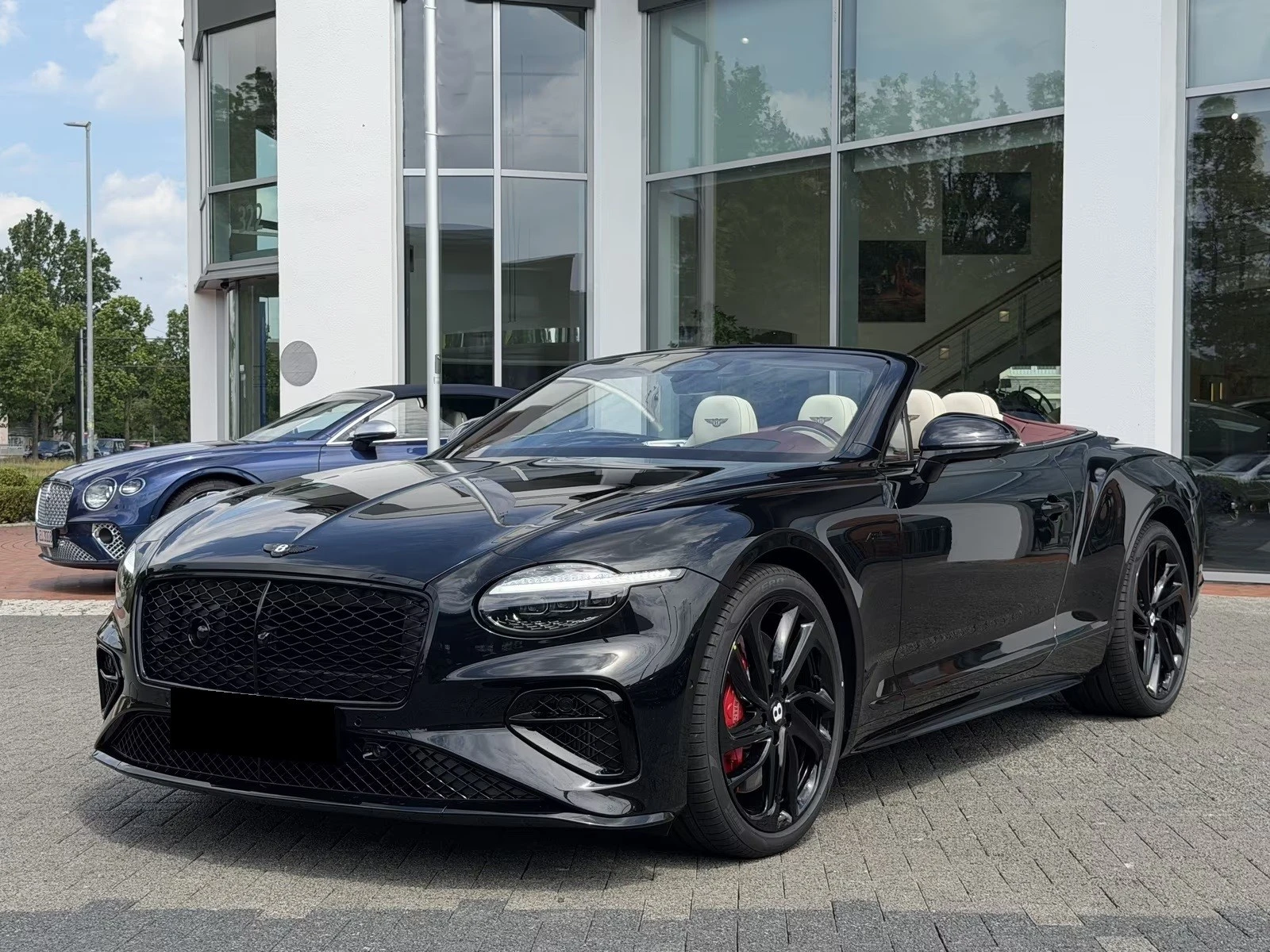 Bentley Continental gt GTC S / V8 HYBRID / 360 / HEAD-UP, снимка 4 - Автомобили и джипове - 54954122