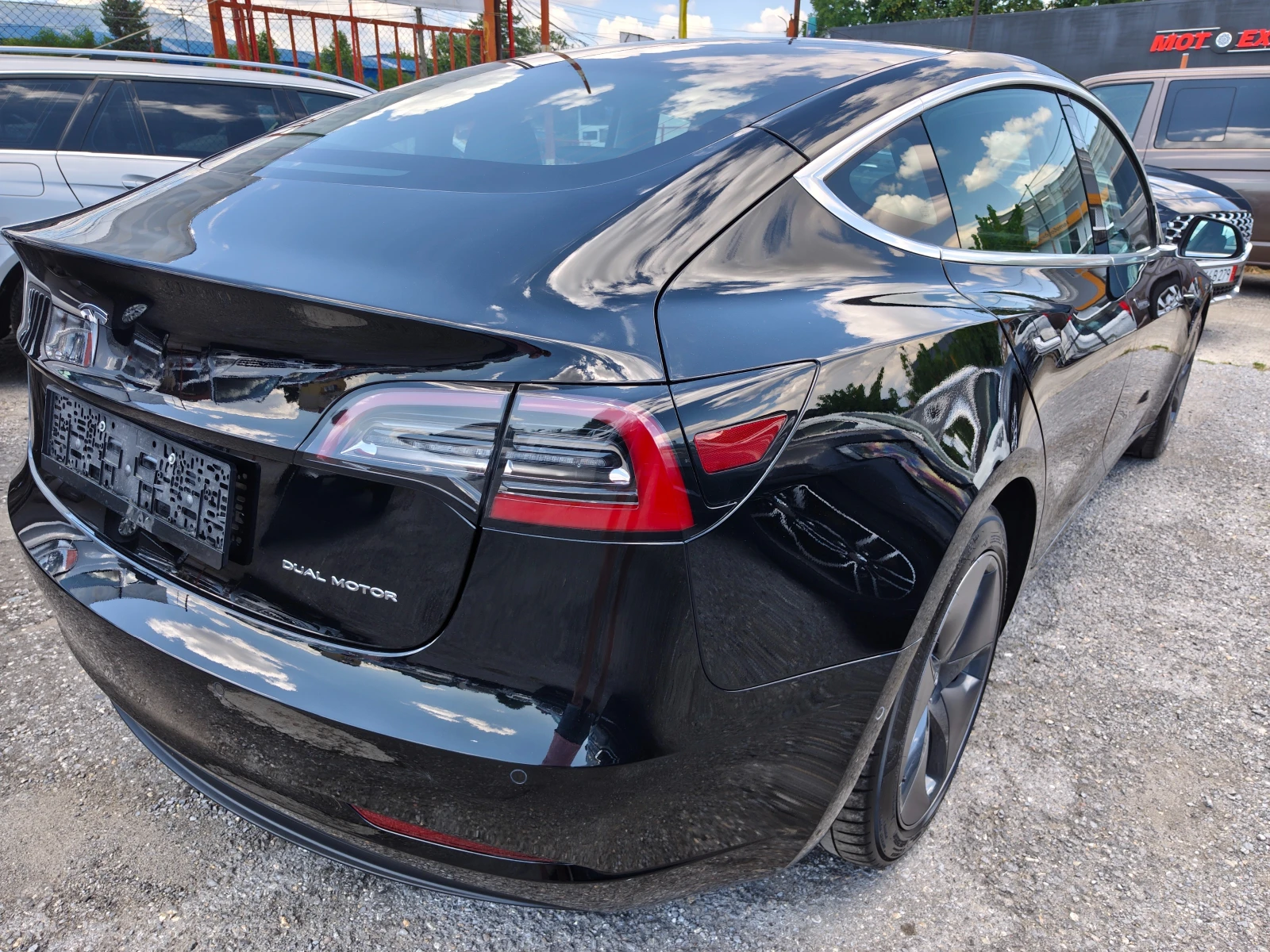 Tesla Model 3 DUAL MOTOR LONG RANGE AWD, снимка 4 - Автомобили и джипове - 55187486