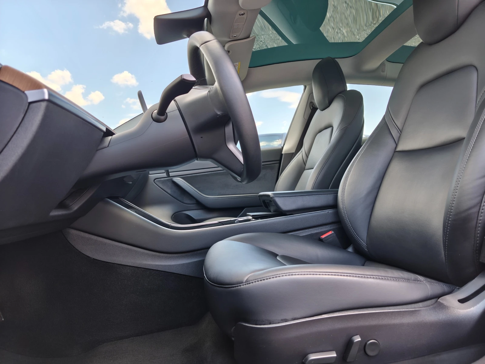 Tesla Model 3 DUAL MOTOR LONG RANGE AWD, снимка 7 - Автомобили и джипове - 55187486