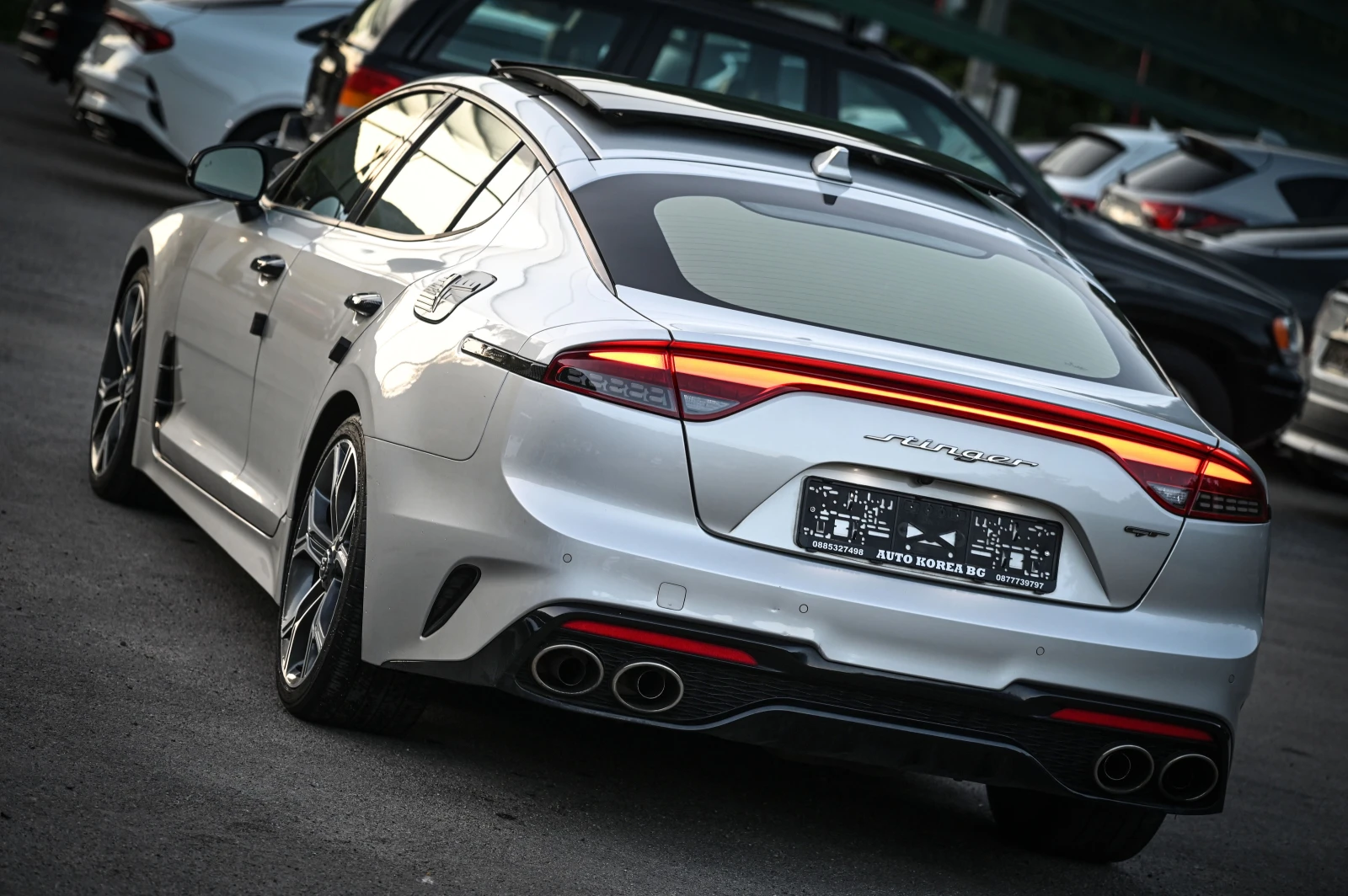 Kia Stinger 3.3 TURBO GT / УНИКАТ !!!, снимка 3 - Автомобили и джипове - 55485622