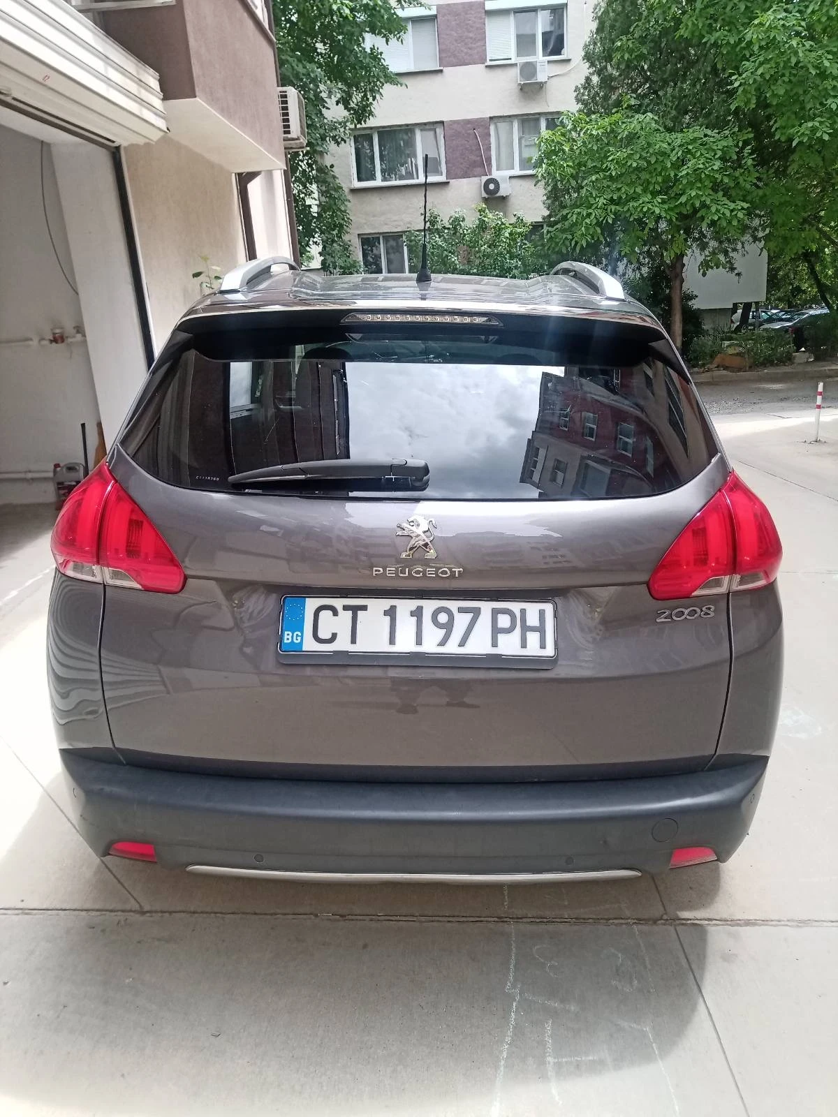 Peugeot 2008, снимка 2 - Автомобили и джипове - 55493960