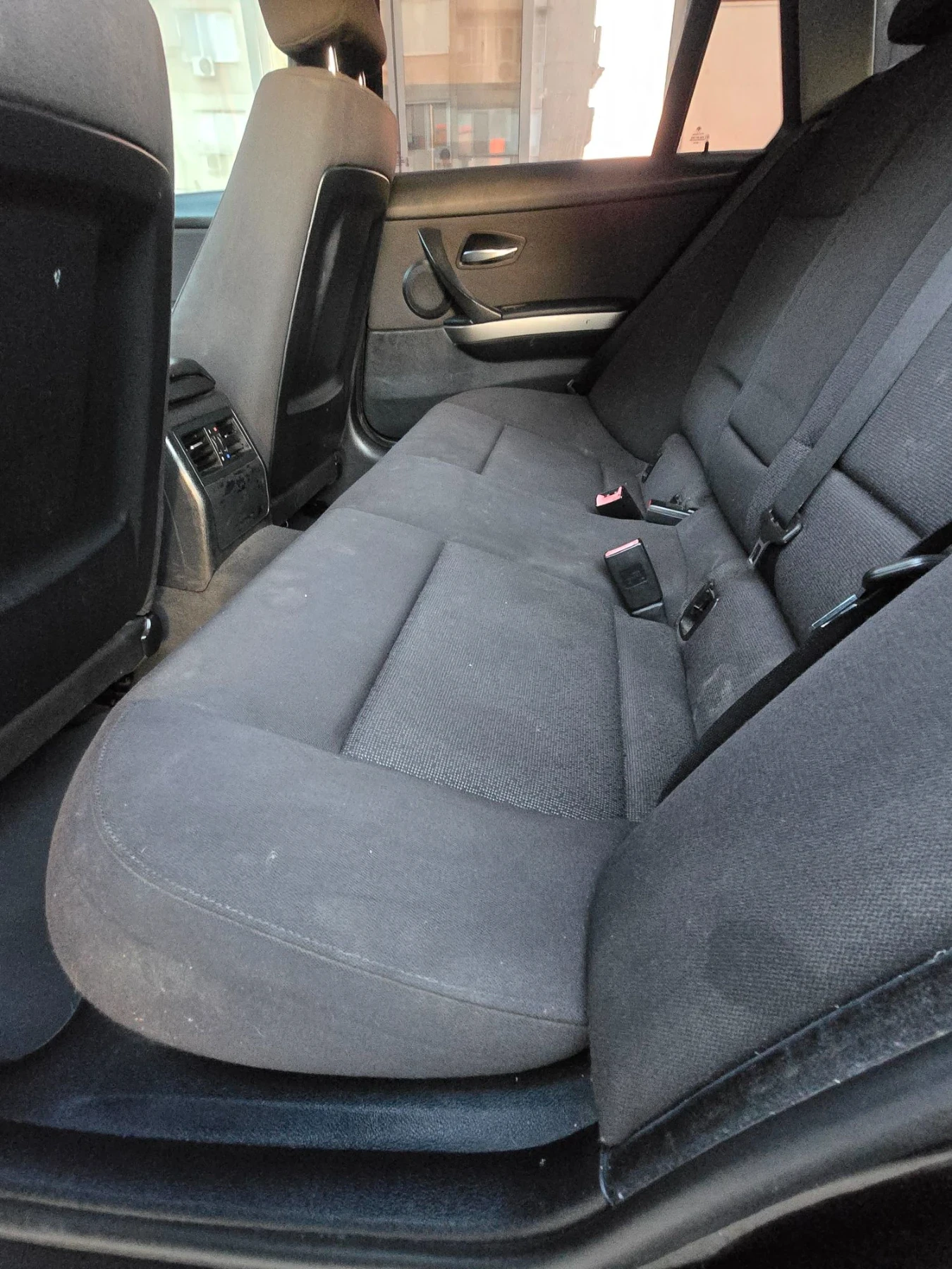 BMW 318 2.0 дизел 122к.с. 2007г., снимка 10 - Автомобили и джипове - 56363233