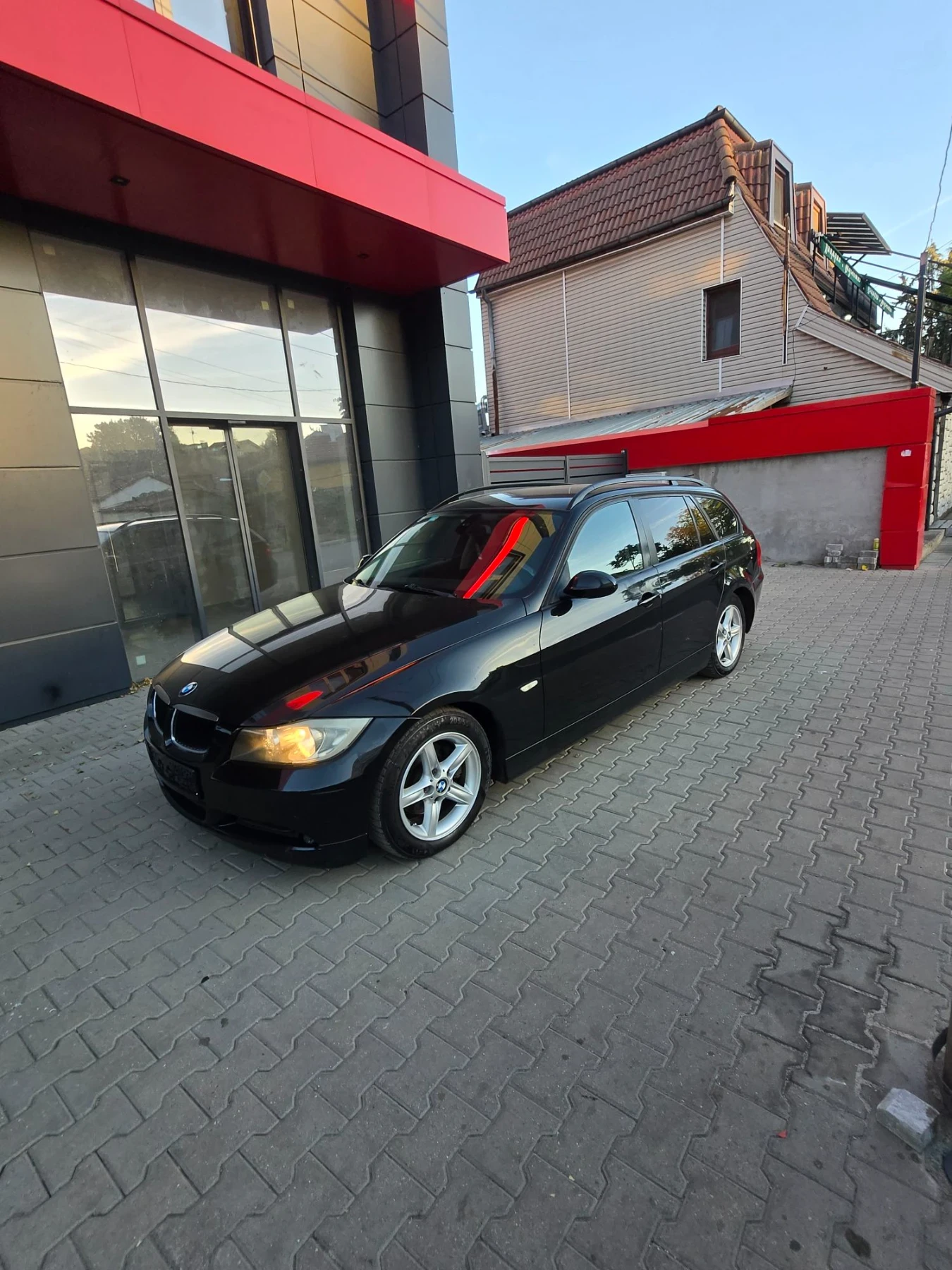 BMW 318 2.0 дизел 122к.с. 2007г., снимка 2 - Автомобили и джипове - 56363233
