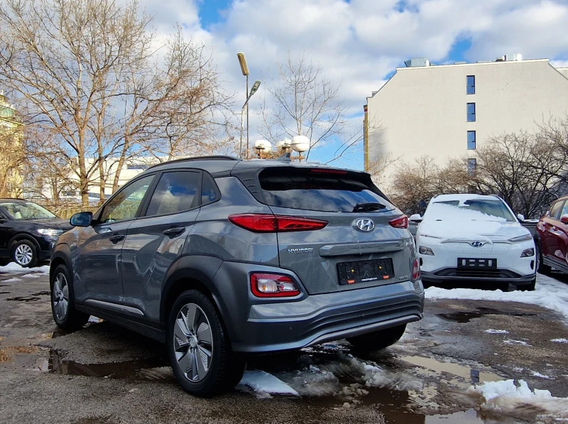 Hyundai Kona 64KW/Premium/Шибидах/Distronic, снимка 4 - Автомобили и джипове - 48547039