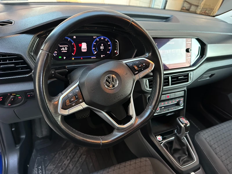 VW T-Cross, снимка 5 - Автомобили и джипове - 48720893