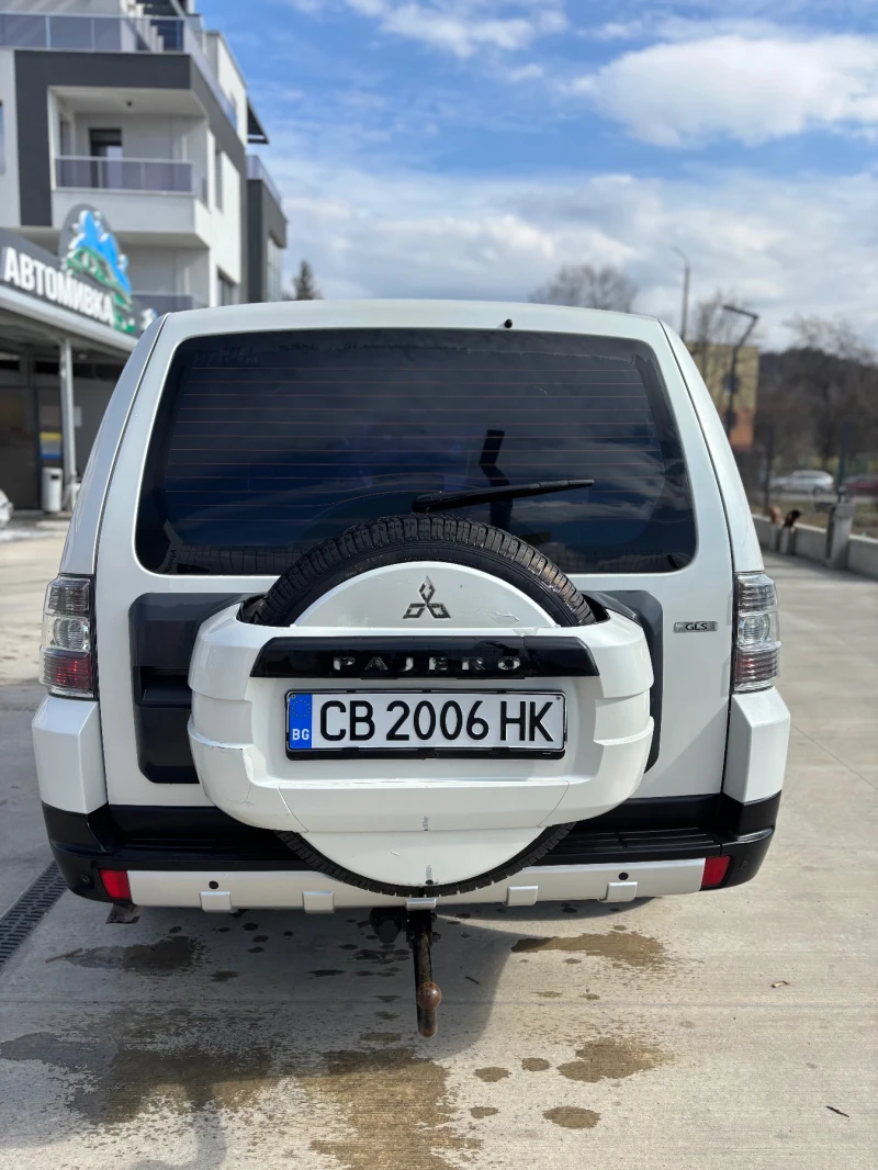 Mitsubishi Pajero 3.8 i V6 ГАЗ, снимка 4 - Автомобили и джипове - 49290872