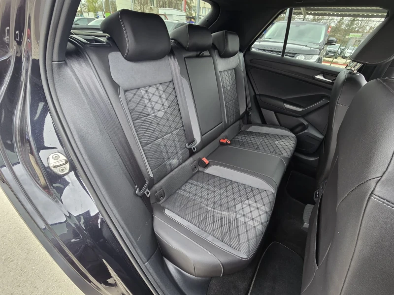 VW T-Roc 2.0TDI - 150к.с. - R-LINE - FACELIFT, снимка 11 - Автомобили и джипове - 49530428