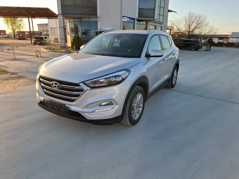 Hyundai Tucson, снимка 3 - Автомобили и джипове - 49571451