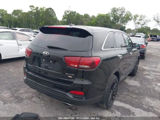 Kia Sorento 2.4L LX, снимка 6 - Автомобили и джипове - 47142277