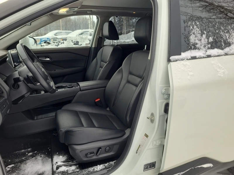 Nissan Rogue * SV * CARFAX * БЕЗ ПЪРВОНАЧАЛНА ВНОСКА, снимка 16 - Автомобили и джипове - 52929583