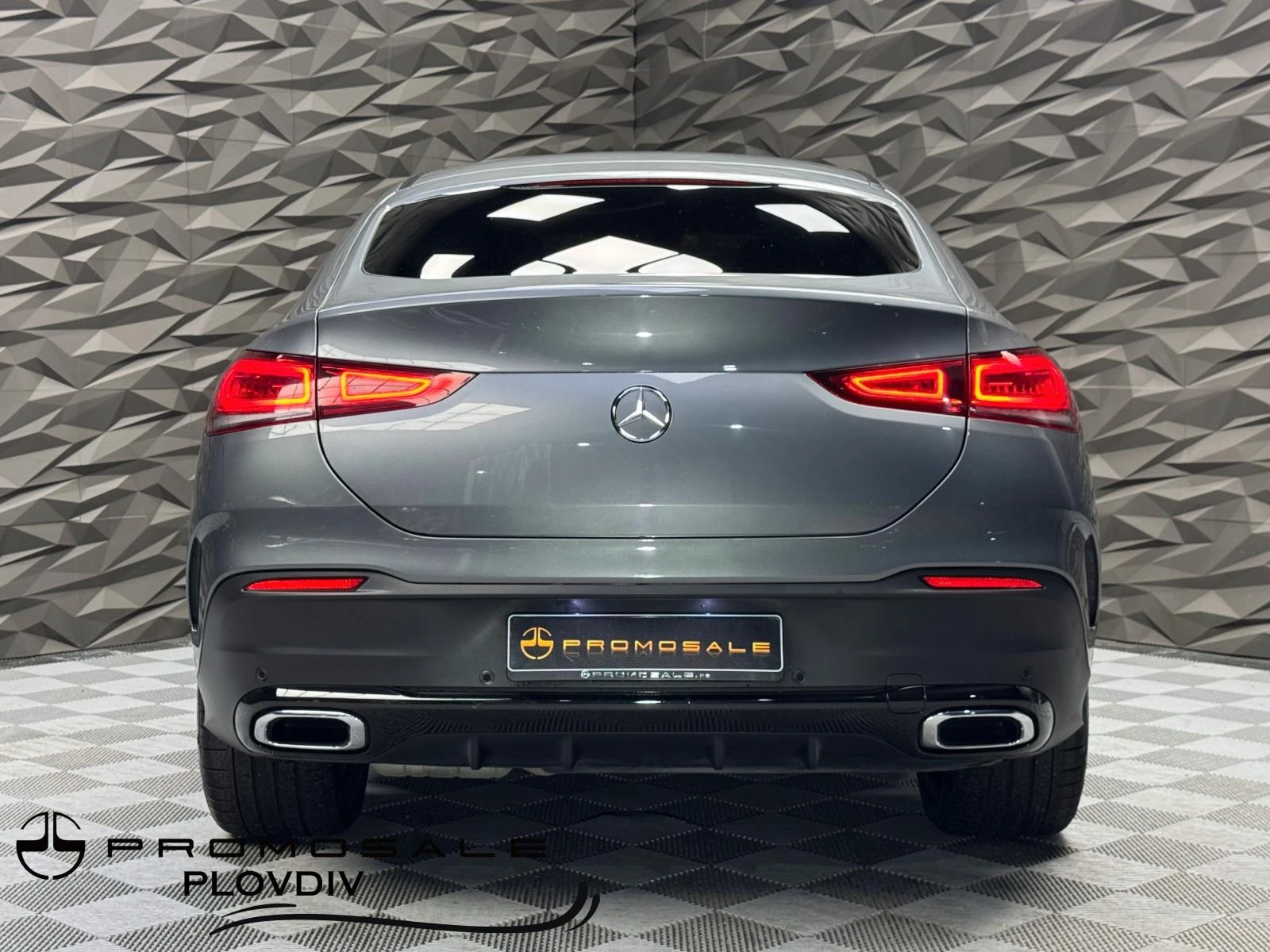 Mercedes-Benz GLE 400 d 4Matic AMG* 360* Vent* Burmester* Pano - изображение 4