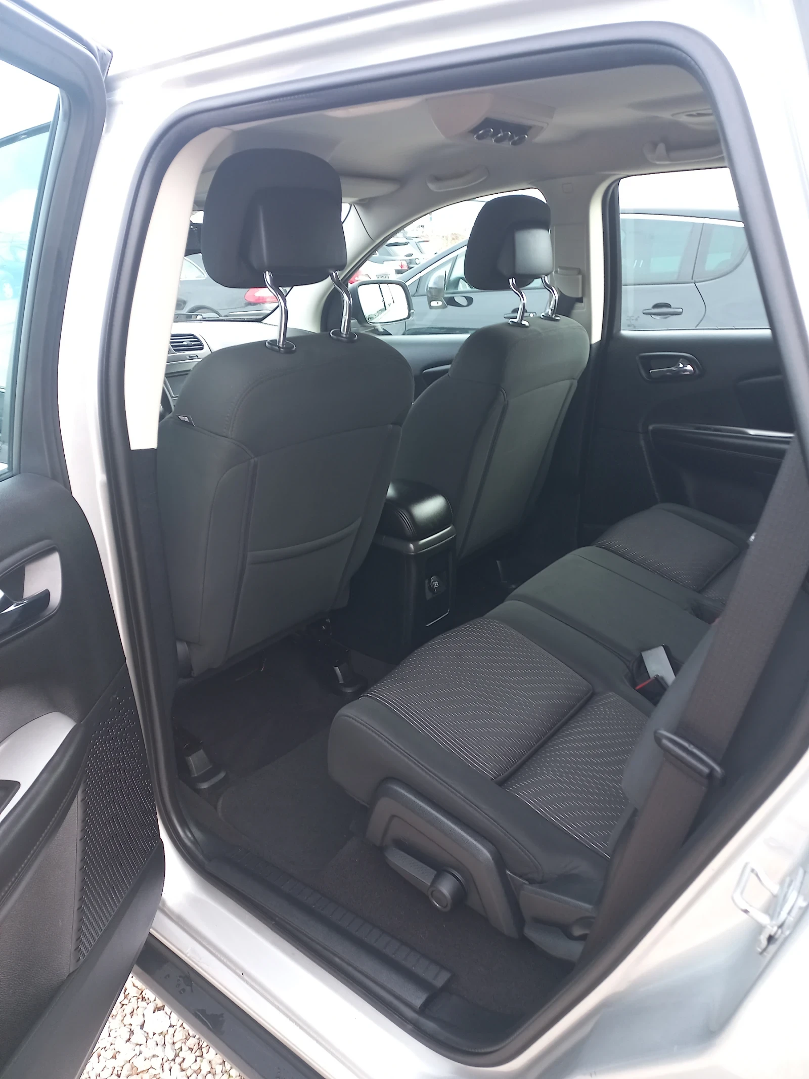 Fiat Freemont 2, 0 ltd 6+ 1 - изображение 7