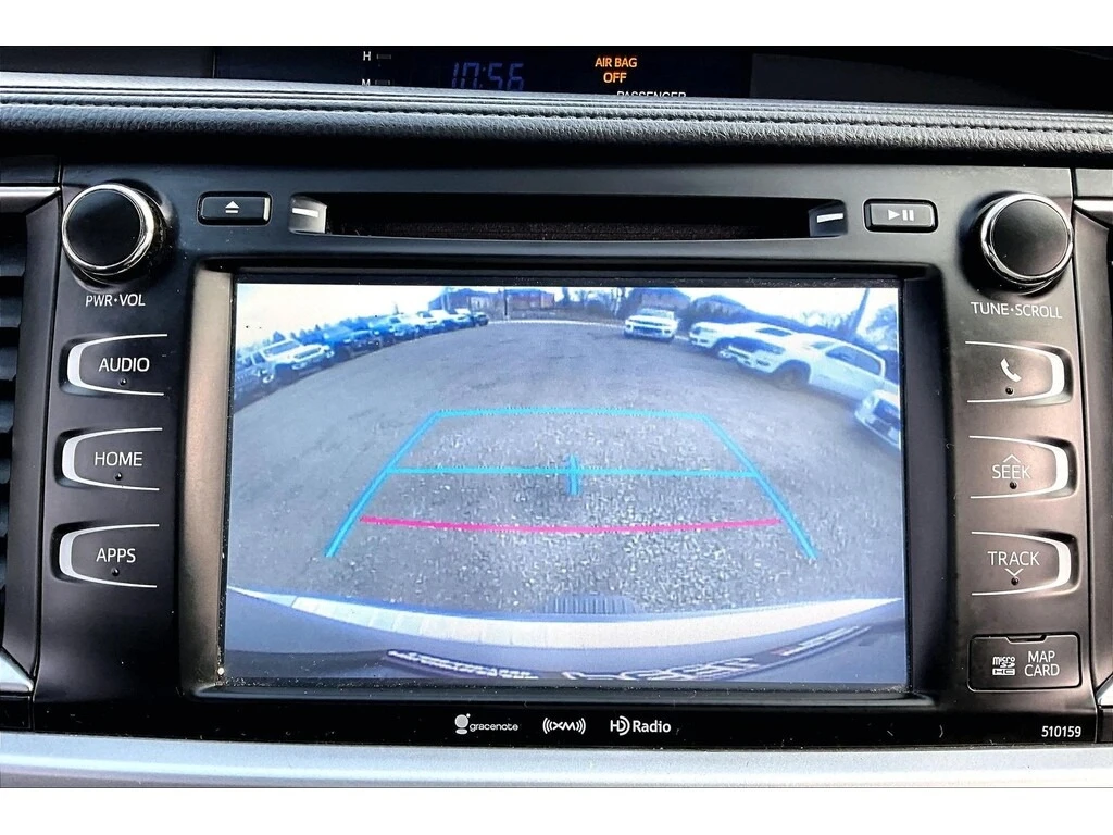 Toyota Highlander Подгреви * Камера * 8 Места * Става на Газ * , снимка 10 - Автомобили и джипове - 53819605