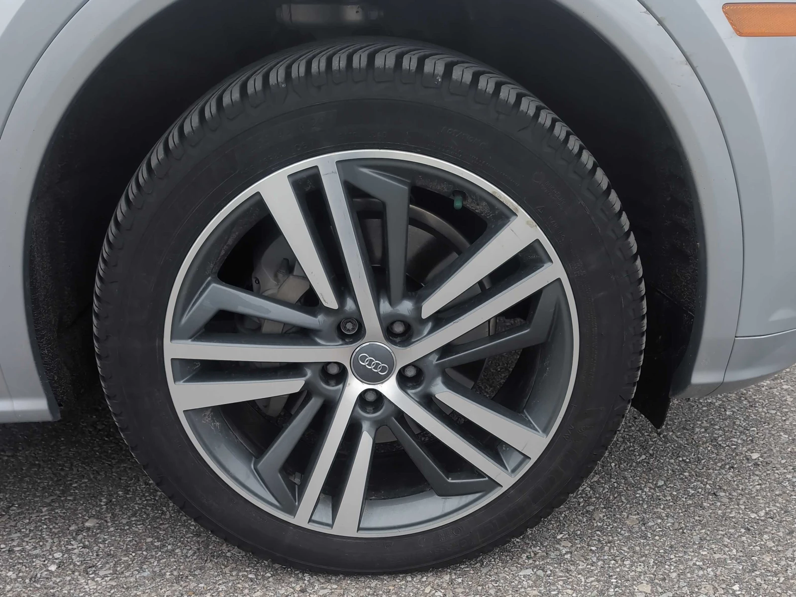 Audi Q5 PROGRESSIV * * CARFAX * * АВТО КРЕДИТ * * , снимка 6 - Автомобили и джипове - 54219301