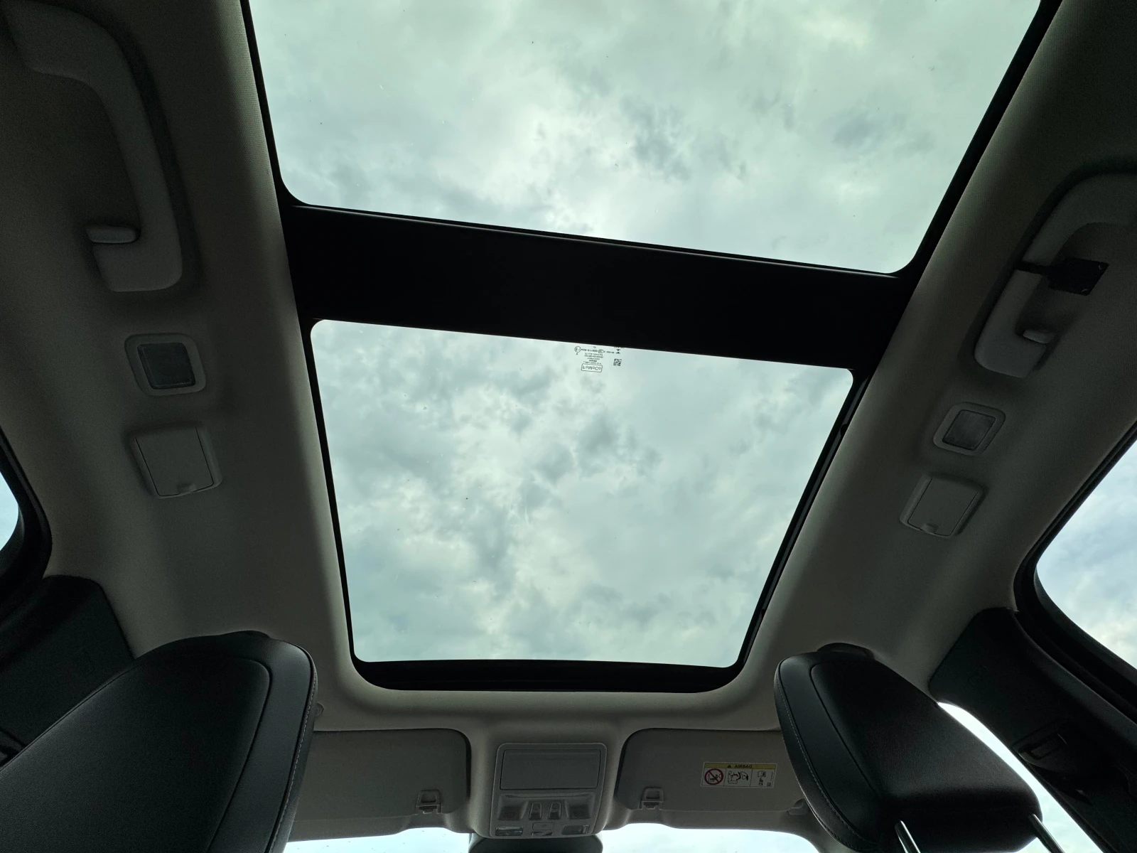 Ford Kuga 2.5 PHEV Vignale, снимка 14 - Автомобили и джипове - 54748324